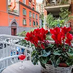 Chiaia Premium Flat, Naples Center, Near Seaside